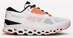 Women's On Cloudstratus 3 (Clearance)