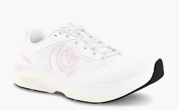 Women's Topo Magnifly 6