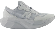 Women's New Balance Supercomp Elite v4 (Clearance)